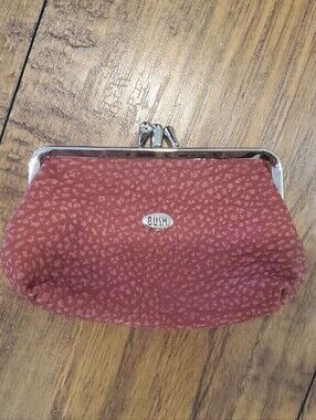 Bush Outback Kangaroo Leather Kiss Lock Clutch